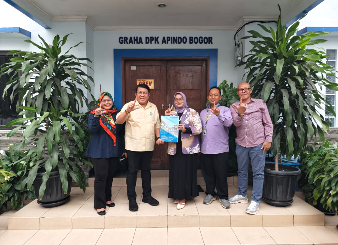 Audiensi Rektor, Kepala bagian Pendidikan dan Staf Rektor IAI Nasional Laa Roiba Kabupaten Bogor.
